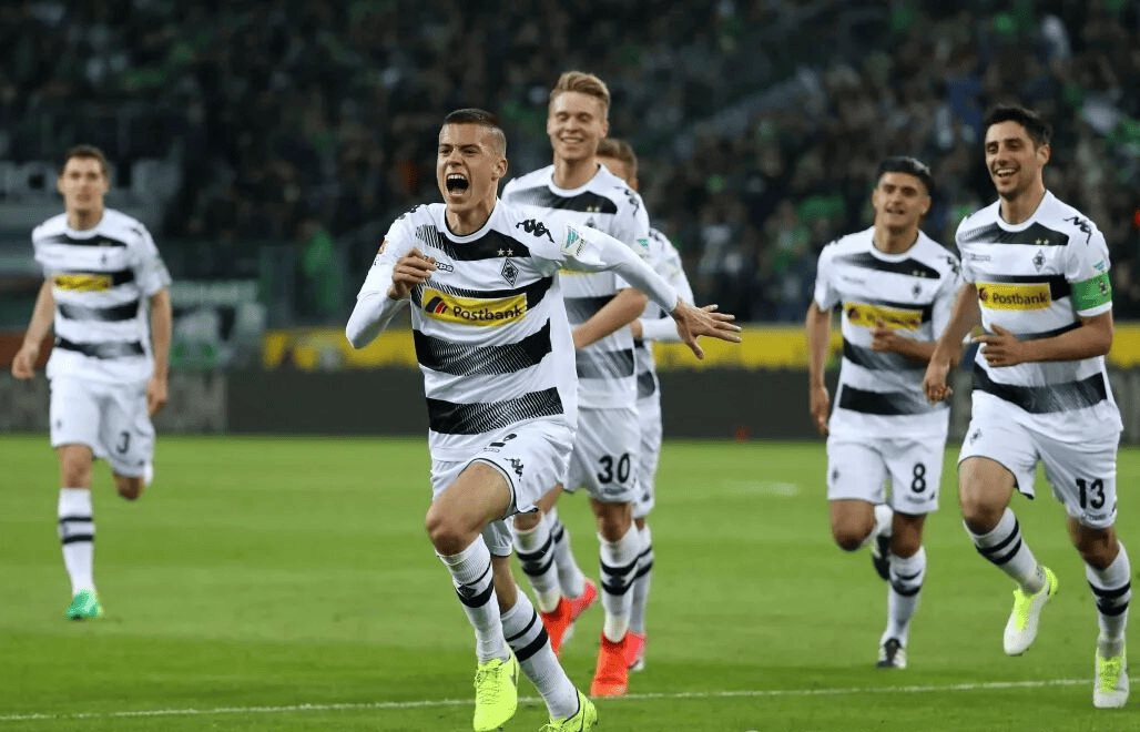 开元官网-从赛前门兴格拉德巴赫伤情更新到风云突变底特律活塞国际比赛日外线爆发，洛杉矶湖人围绕国王杯队长鼓劲的简单介绍